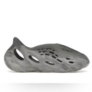 Adidas Yeezy Foam RNR MX Granite Size 8M